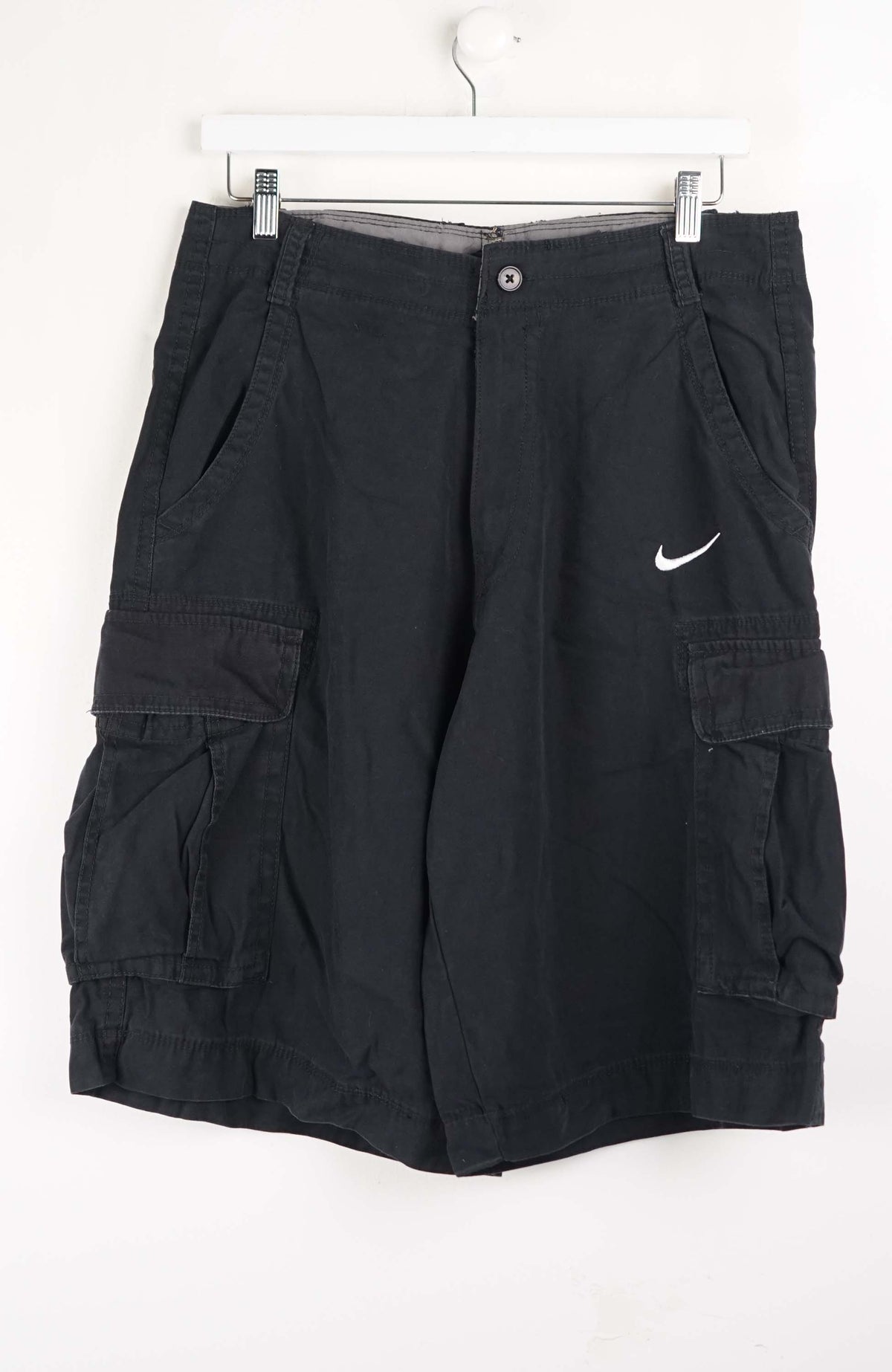VINTAGE REWORK CARGO SHORTS W33