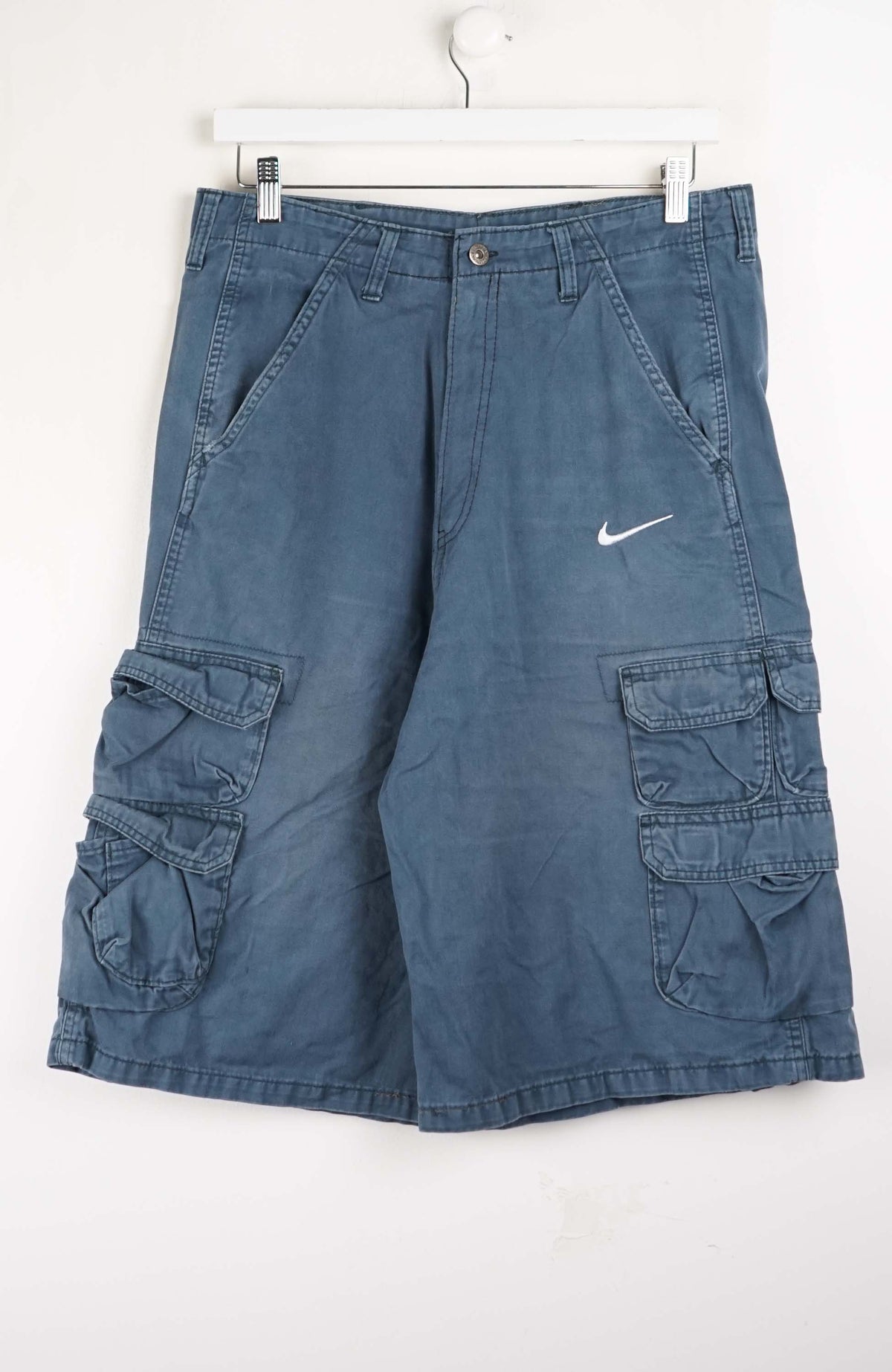 VINTAGE REWORK CARGO SHORTS W33