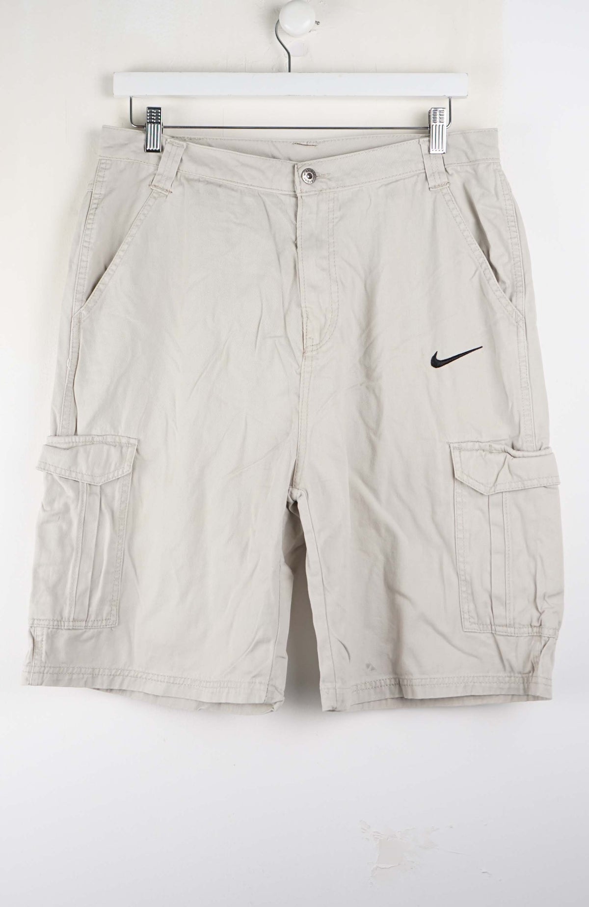 VINTAGE REWORK CARGO SHORTS W34