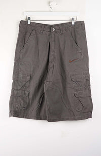 VINTAGE REWORK CARGO SHORTS W34