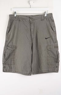 VINTAGE REWORK CARGO SHORTS W34