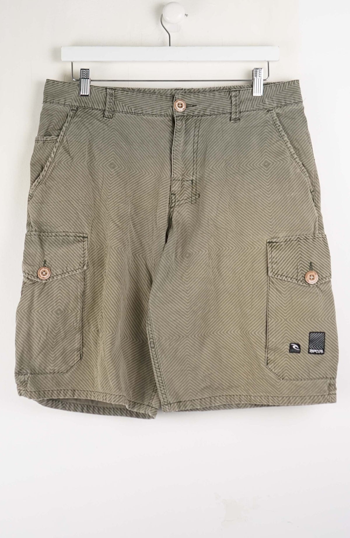 VINTAGE RIP CURL CARGO SHORTS W38