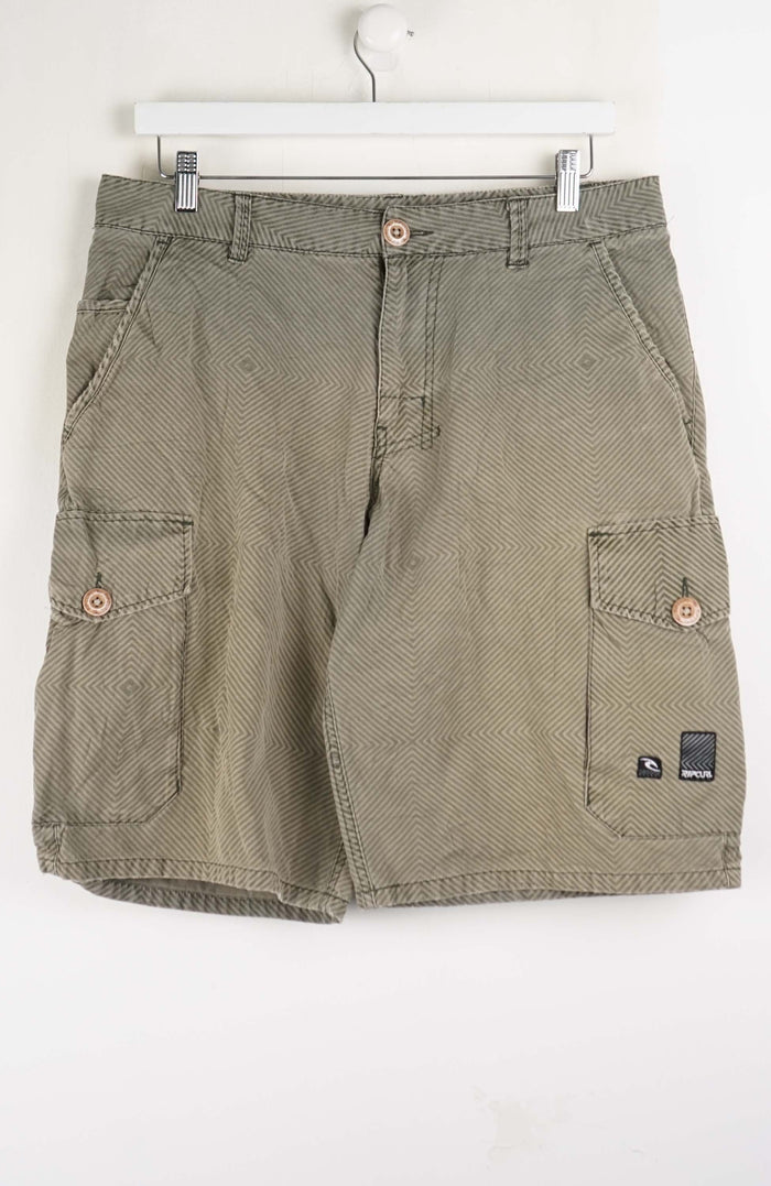 VINTAGE RIP CURL CARGO SHORTS W38