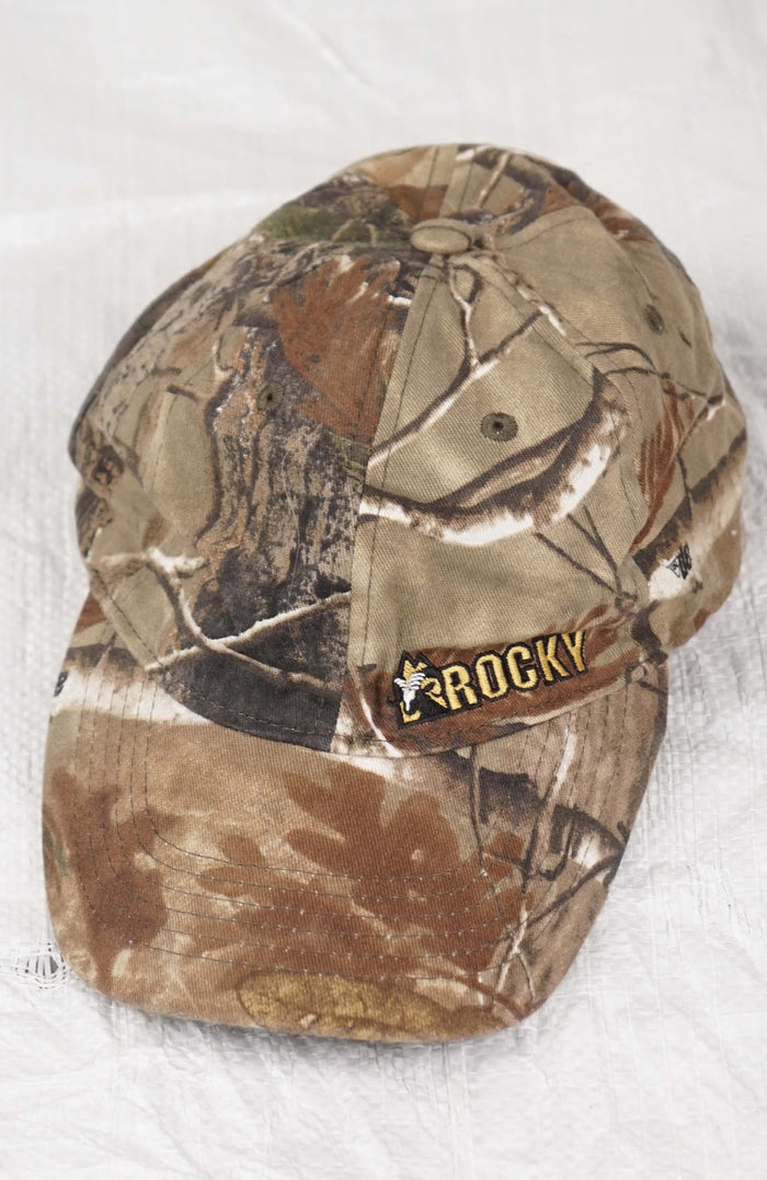 VINTAGE ROCKY REAL TREE HAT