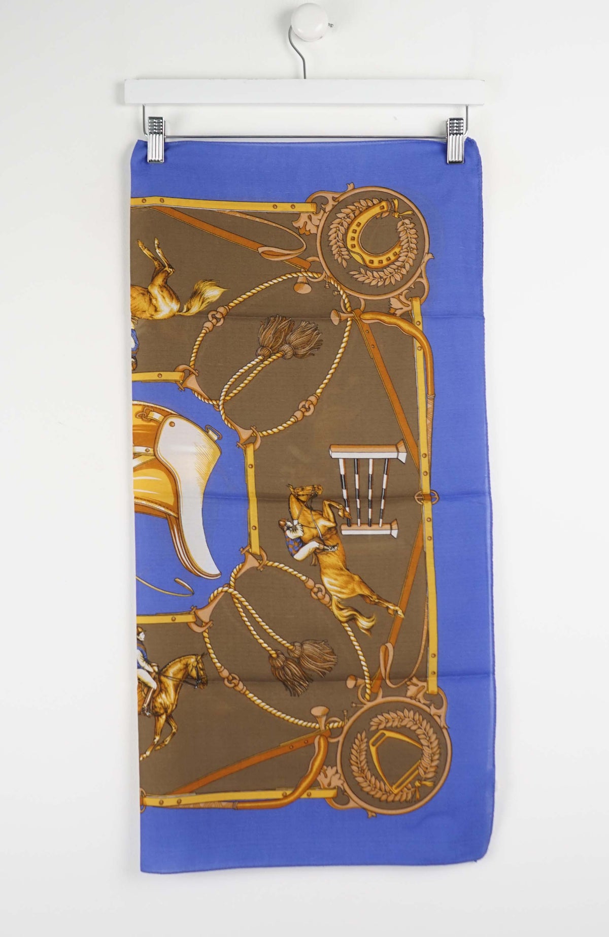 VINTAGE SCARF