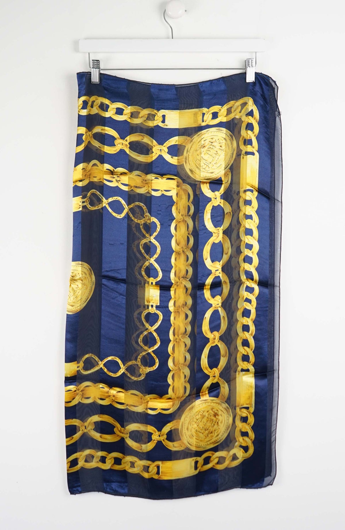 VINTAGE SCARF