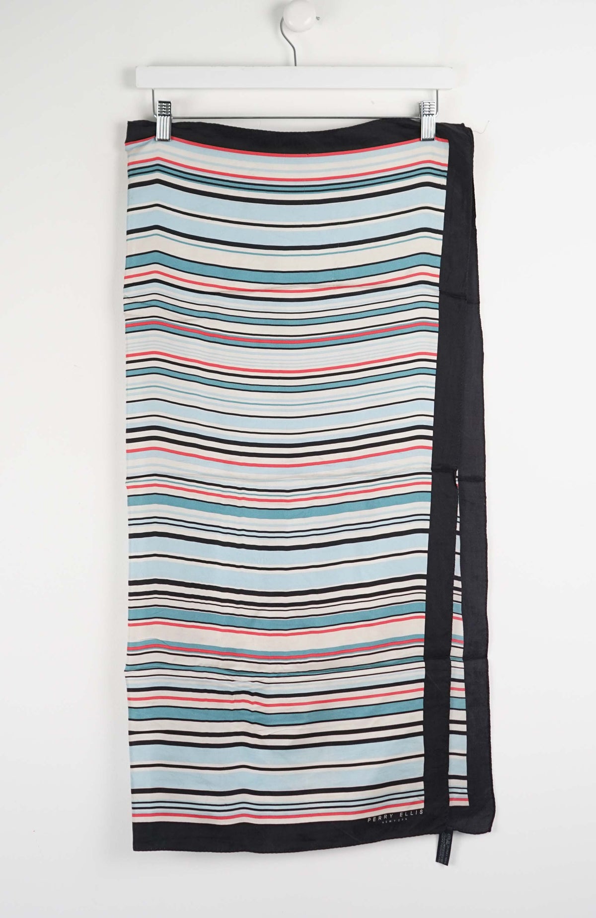 VINTAGE SCARF