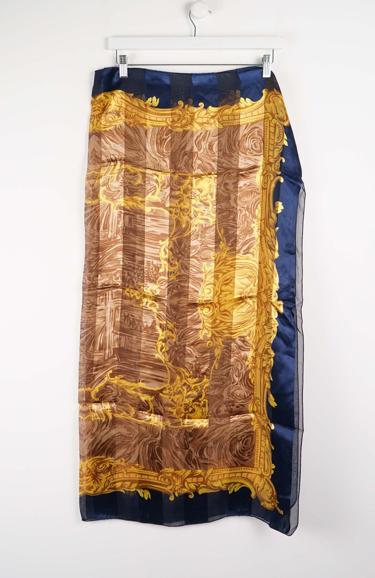 VINTAGE SCARF