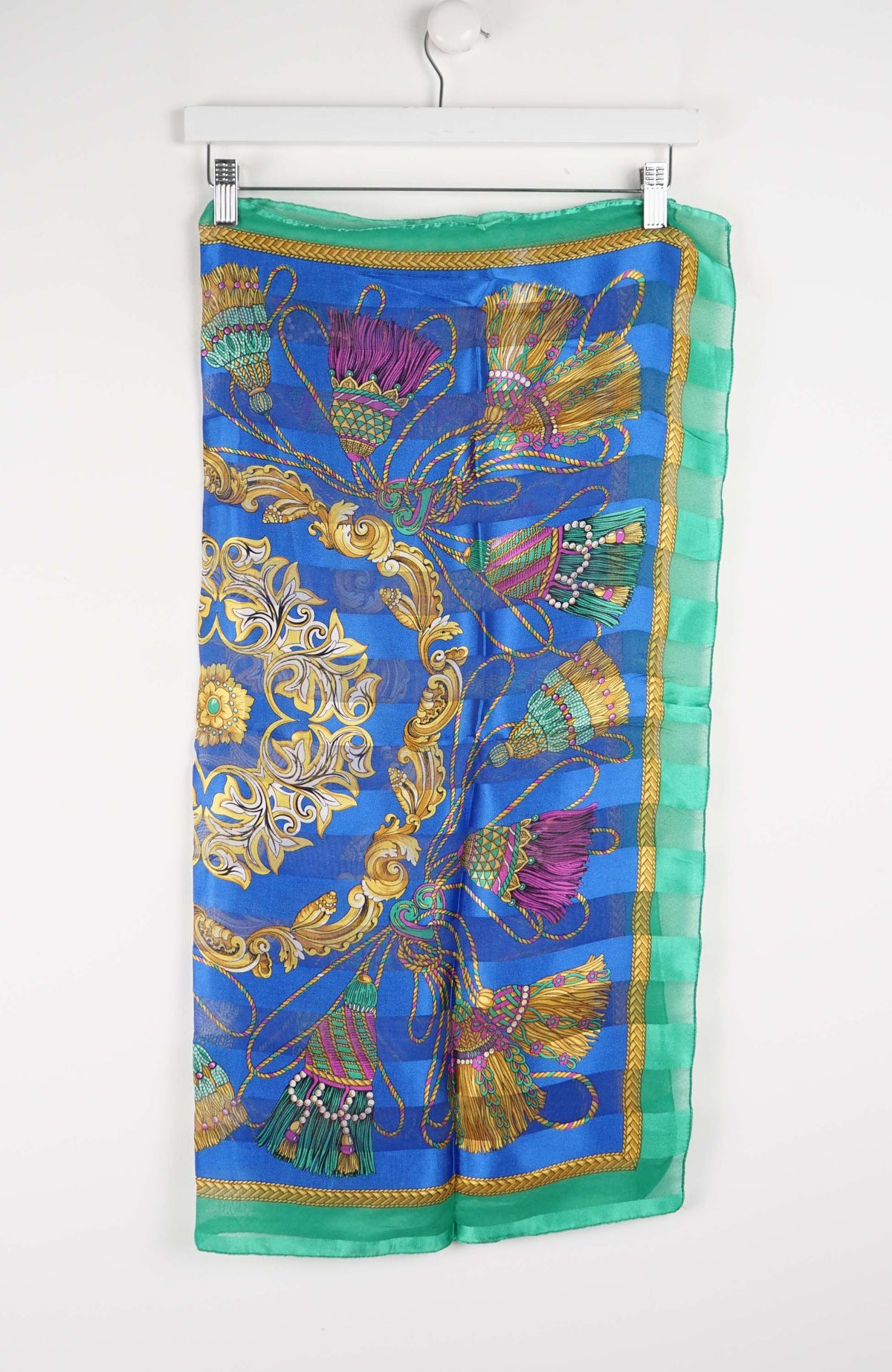 VINTAGE SCARF