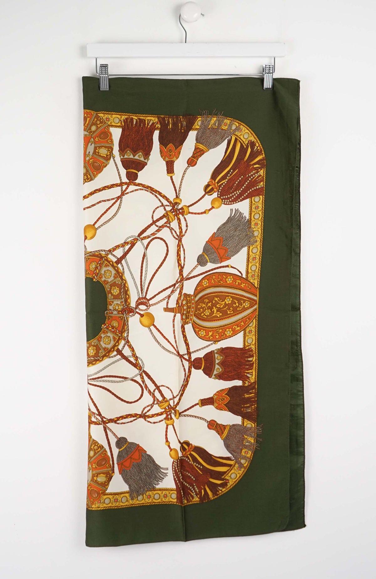 VINTAGE SCARF