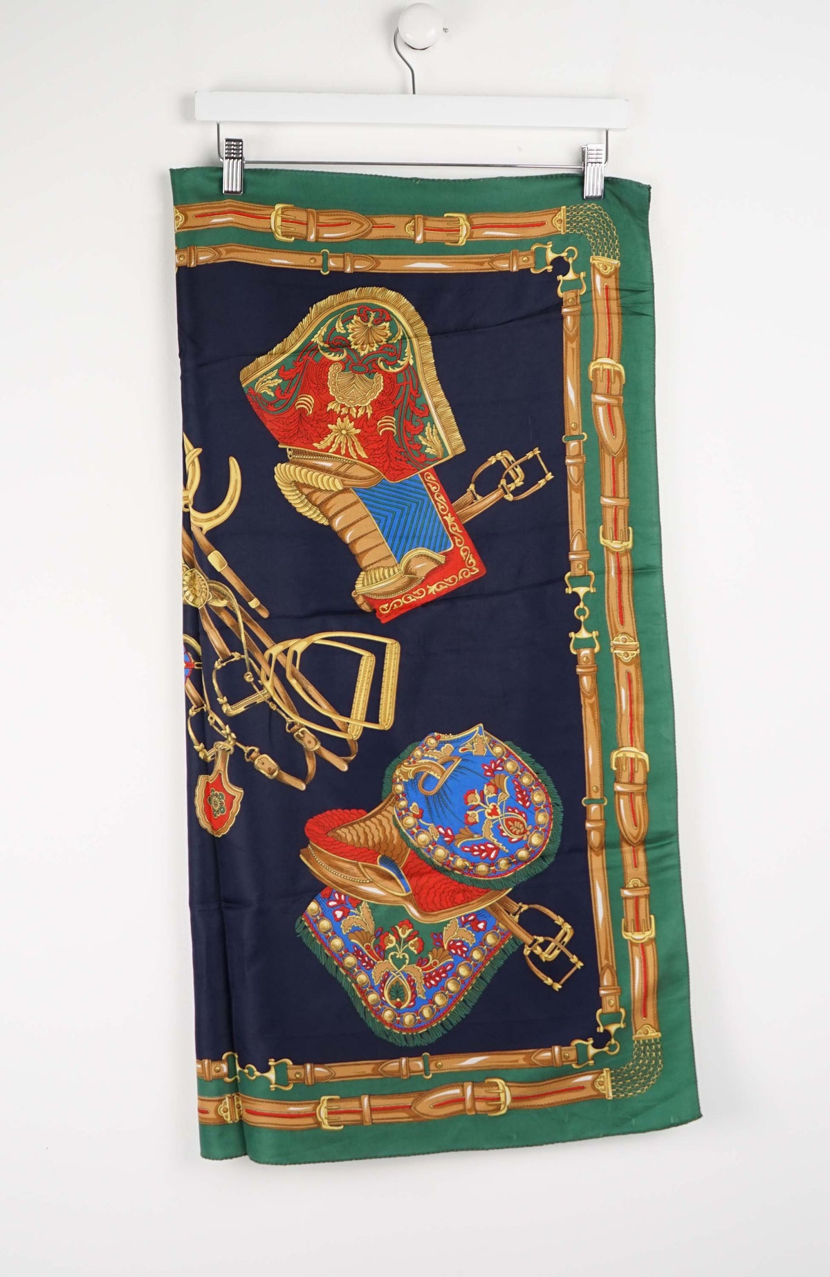 VINTAGE SCARF