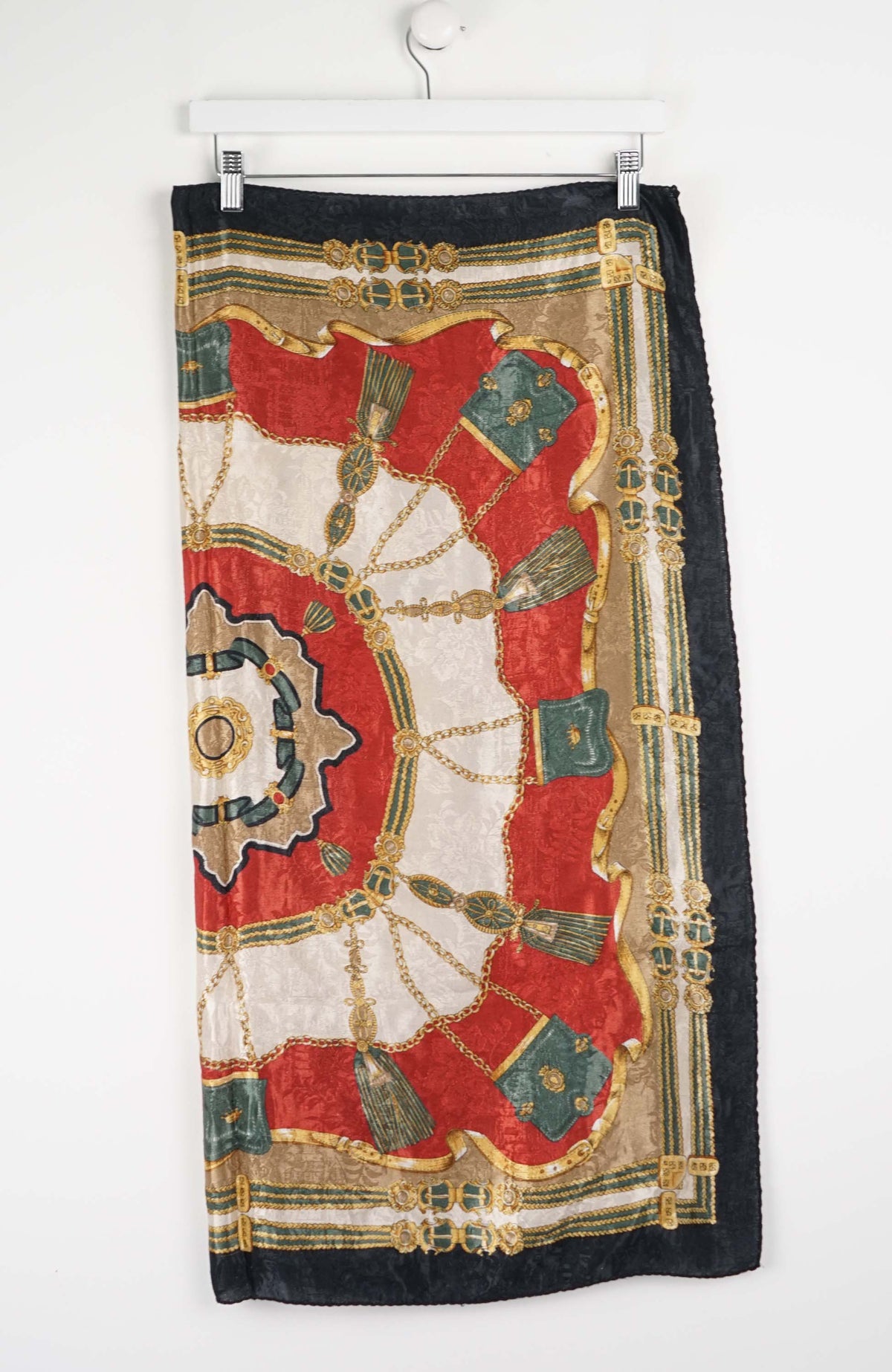 VINTAGE SCARF
