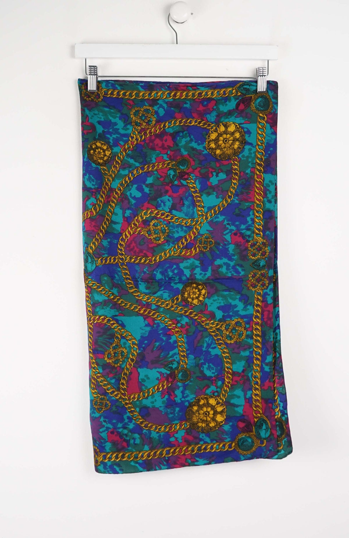 VINTAGE SCARF