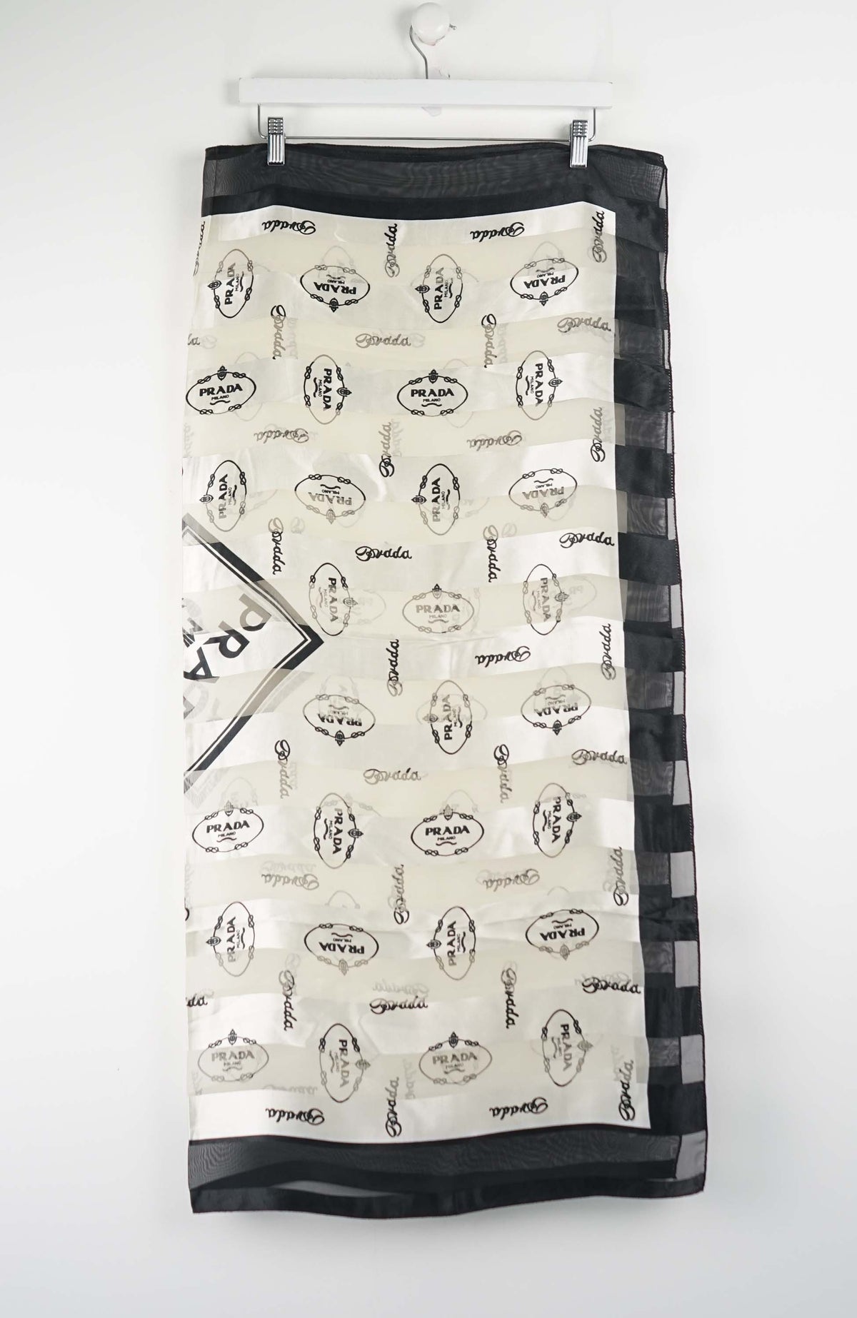 VINTAGE SCARF
