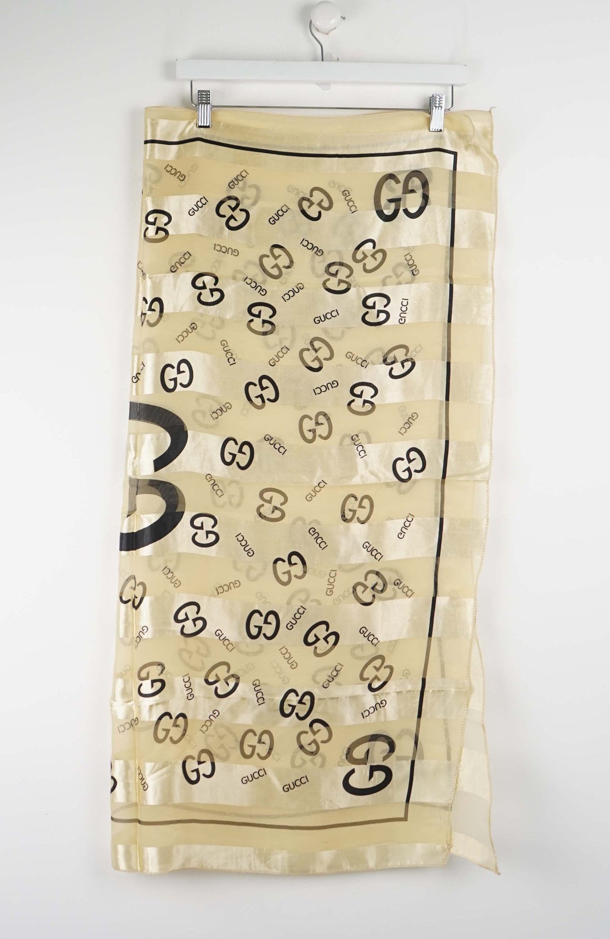 VINTAGE SCARF