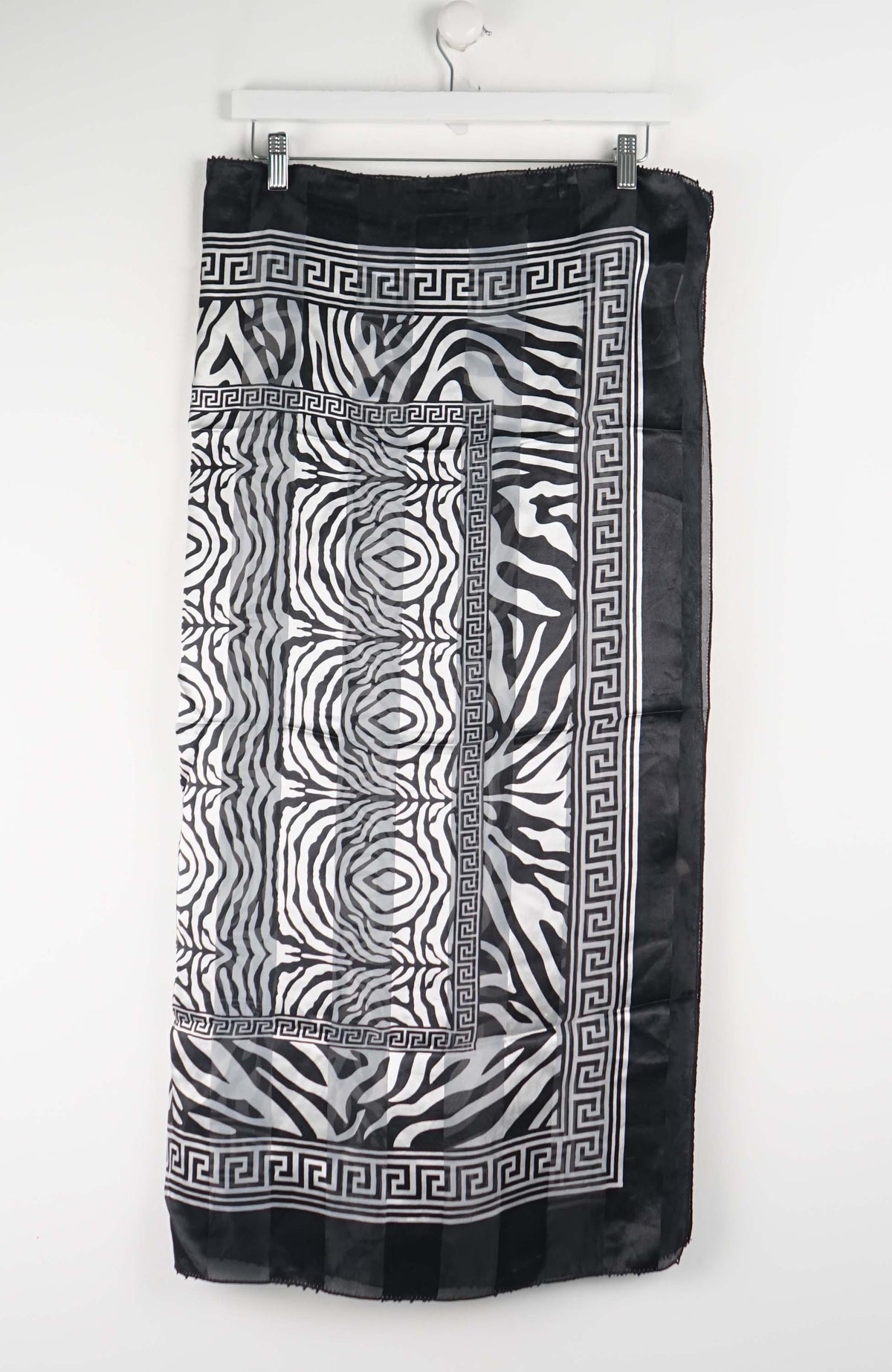 VINTAGE SCARF