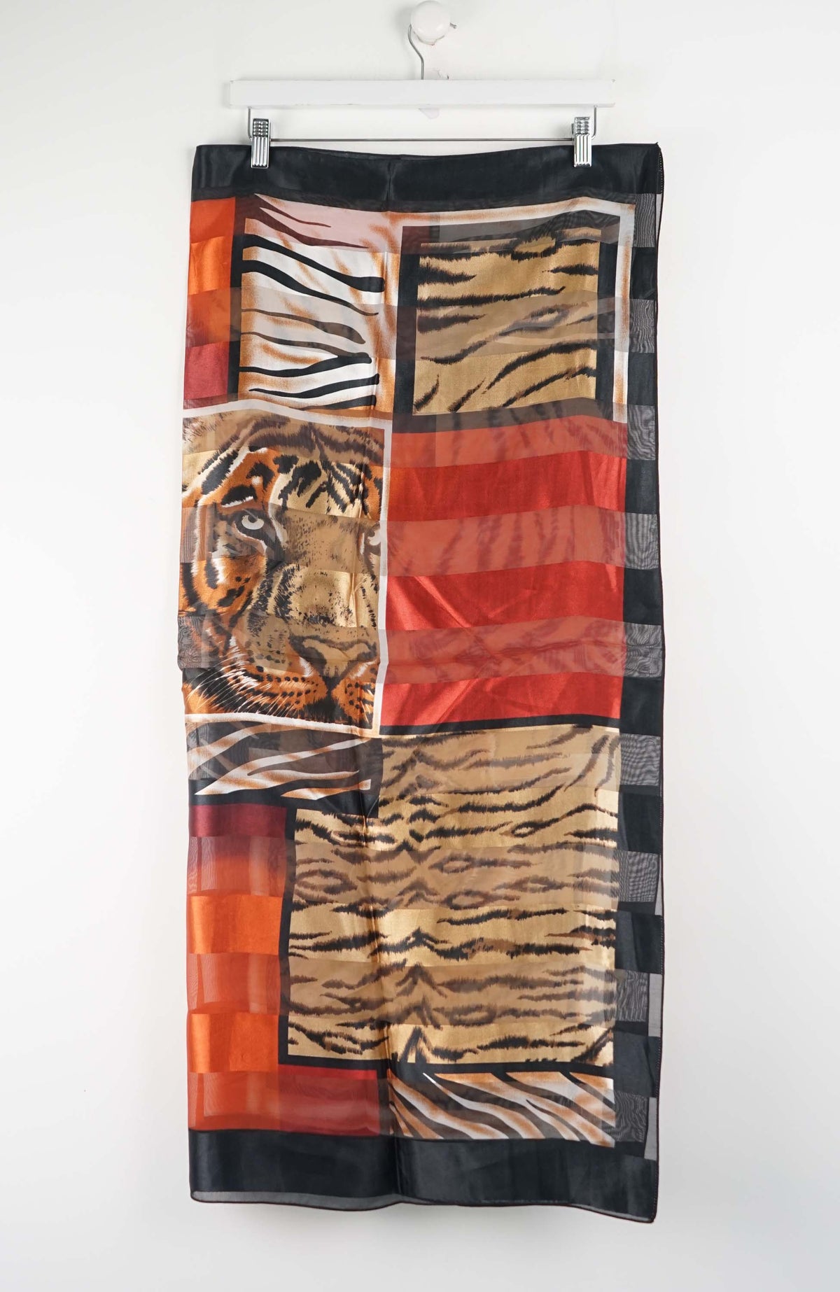 VINTAGE SCARF