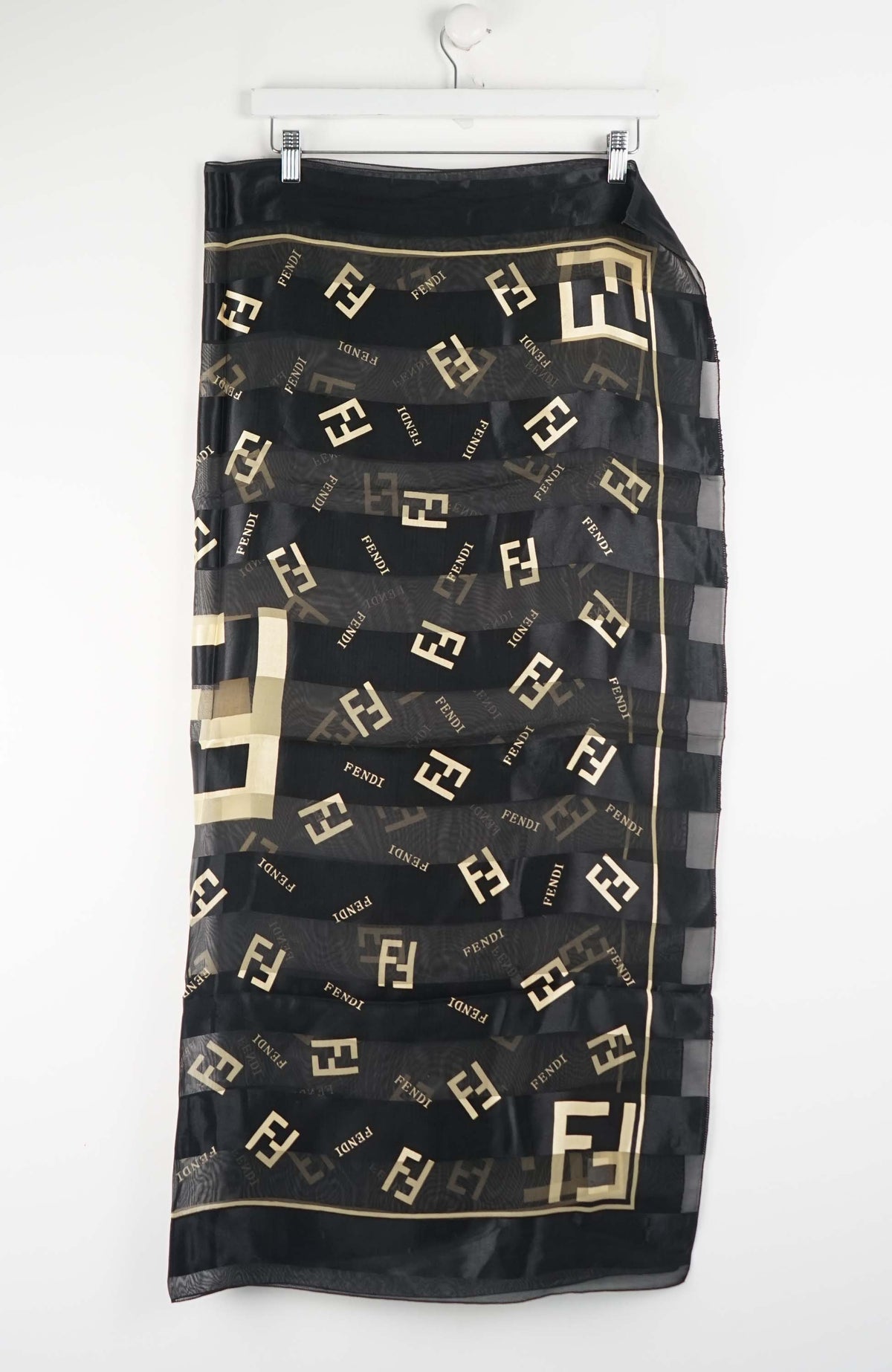 VINTAGE SCARF