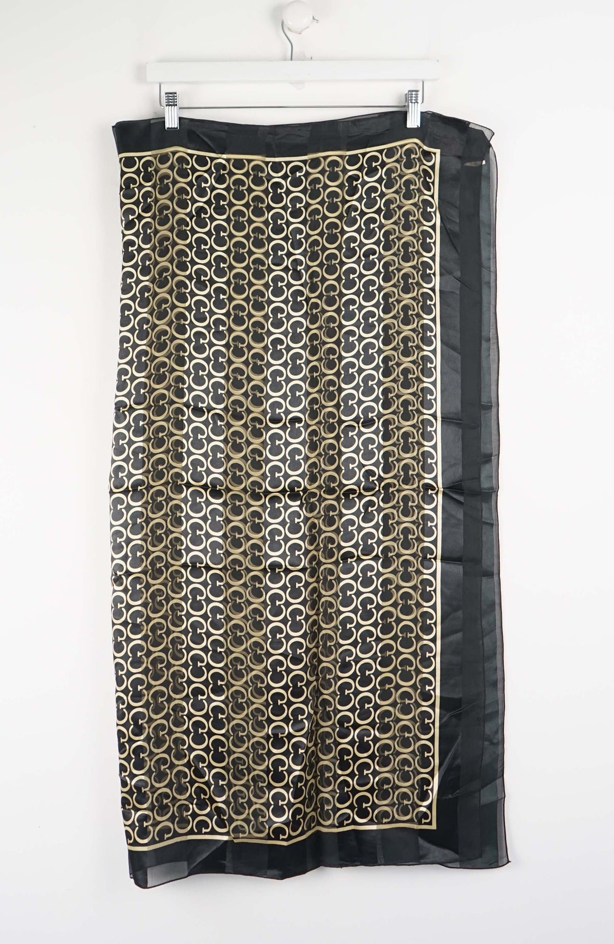 VINTAGE SCARF