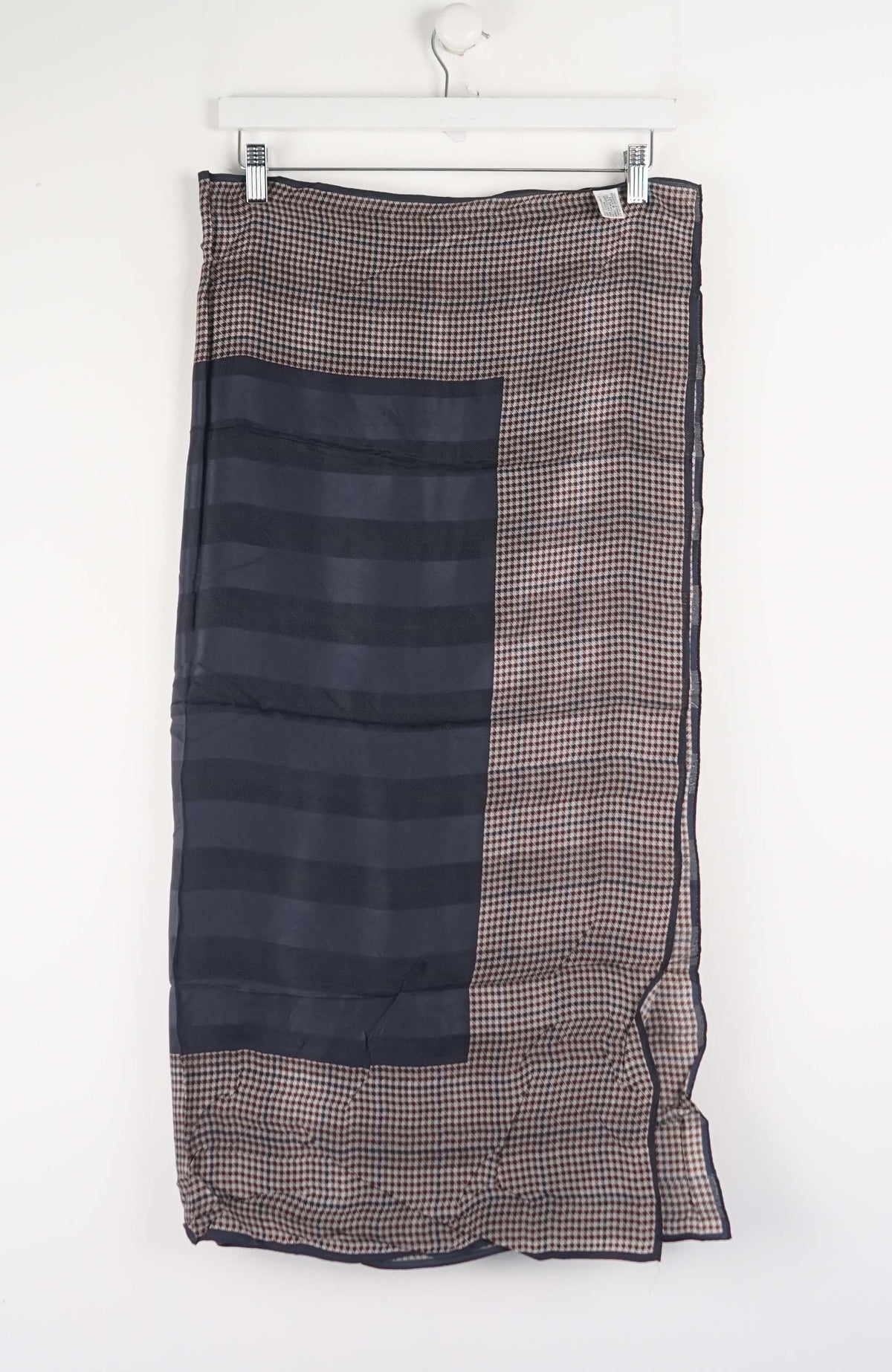VINTAGE SCARF