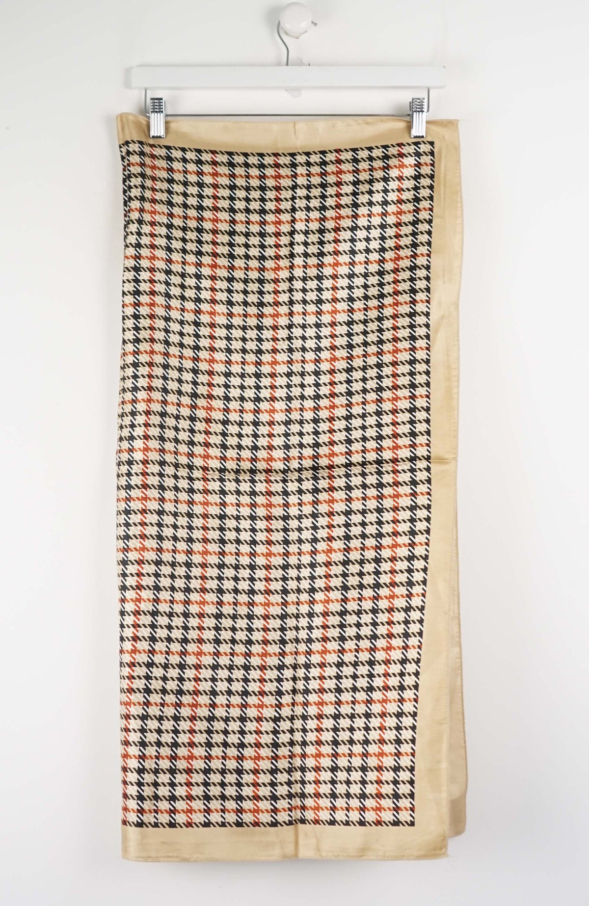 VINTAGE SCARF