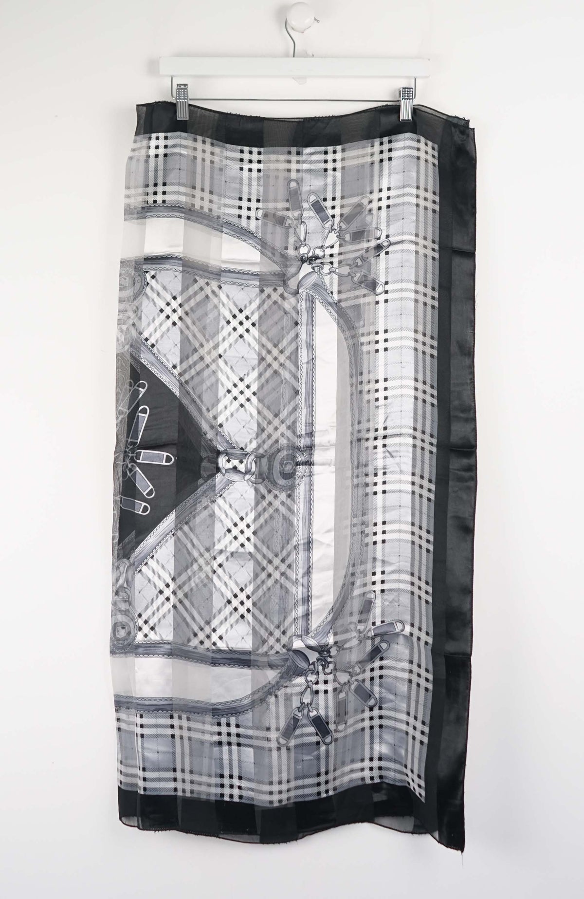 VINTAGE SCARF