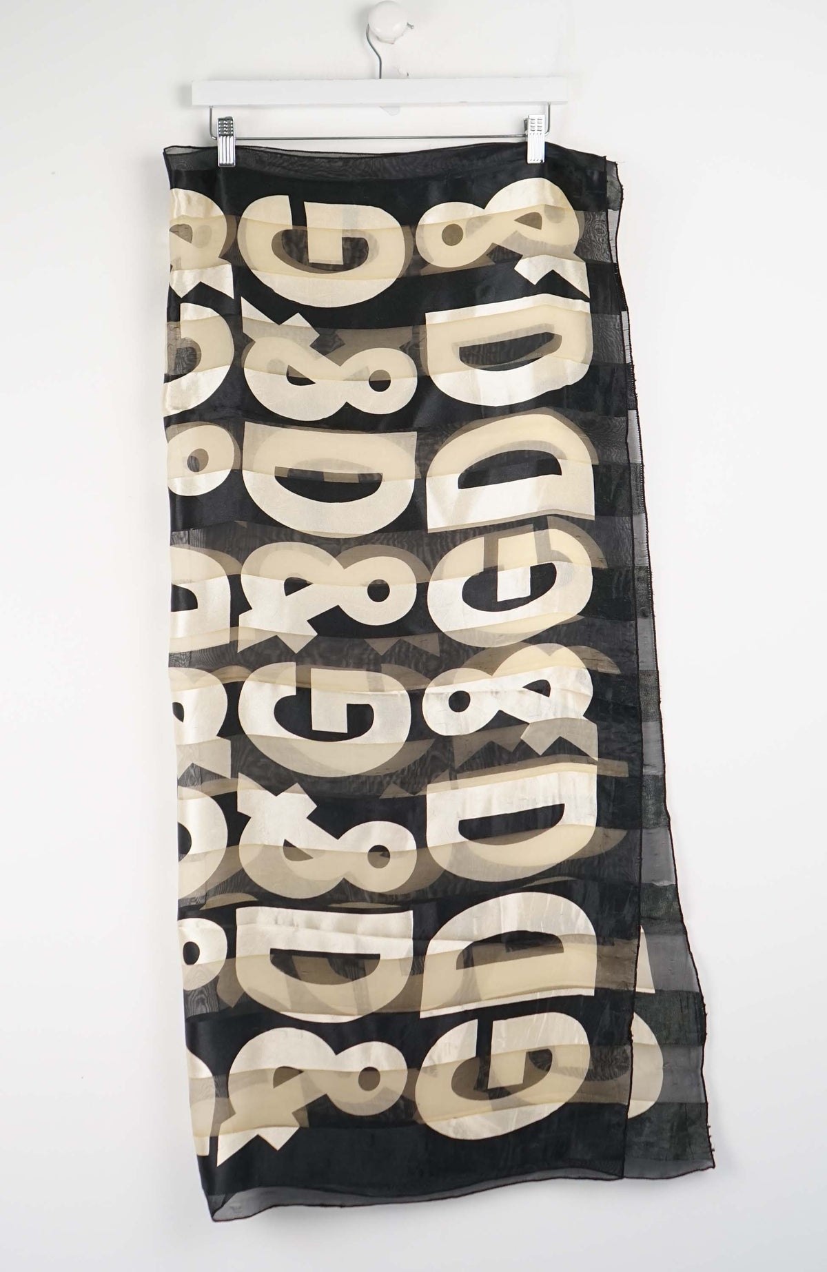 VINTAGE SCARF