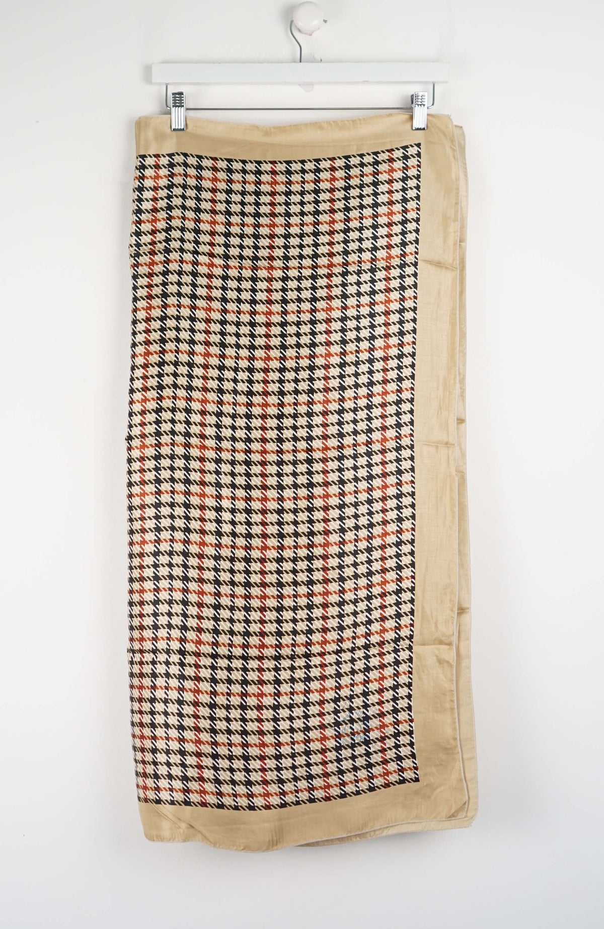 VINTAGE SCARF