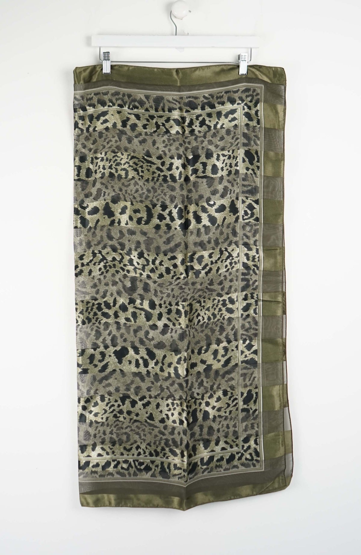 VINTAGE SCARF