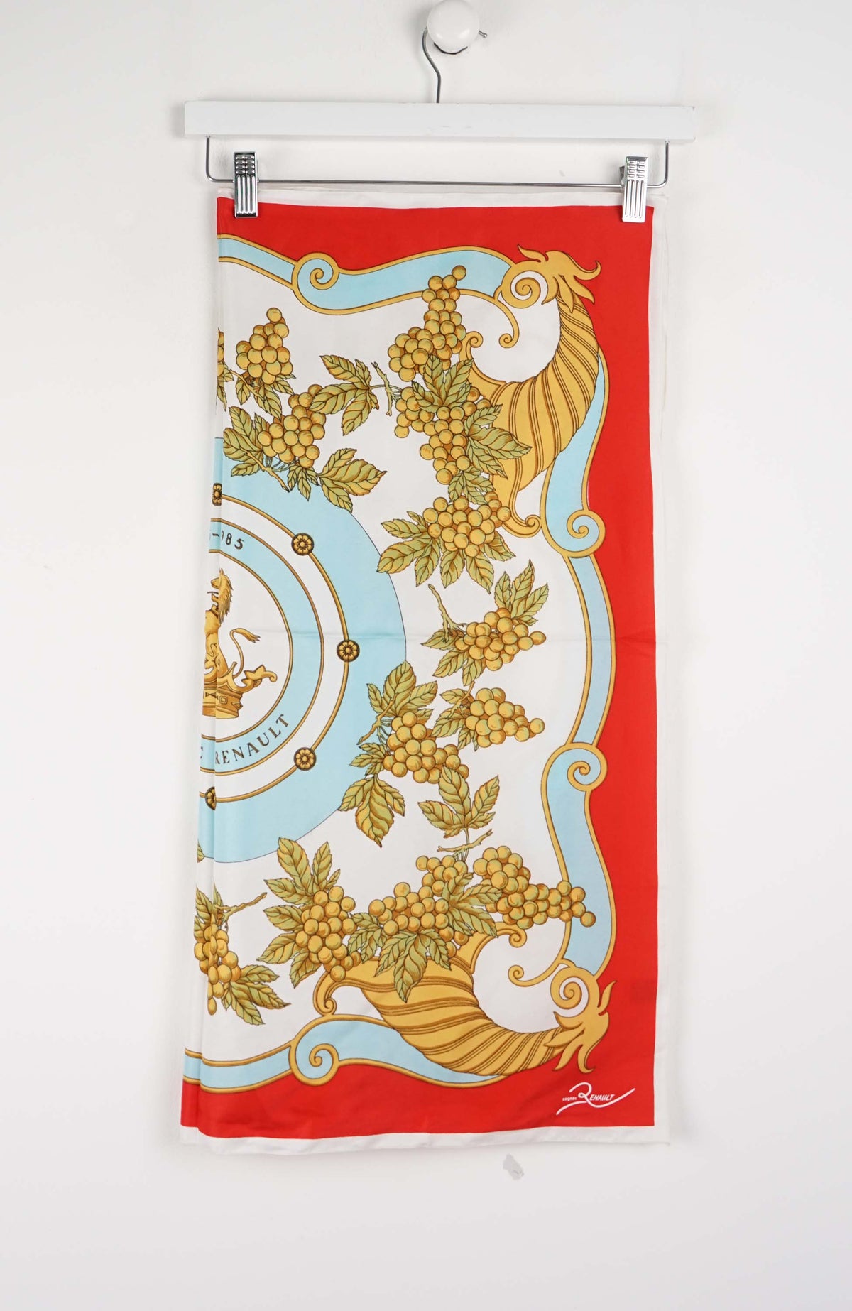 VINTAGE SCARF