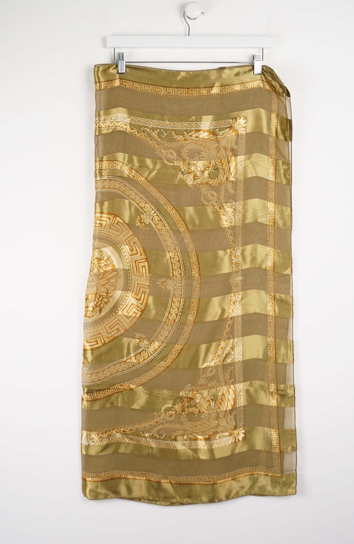 VINTAGE SCARF