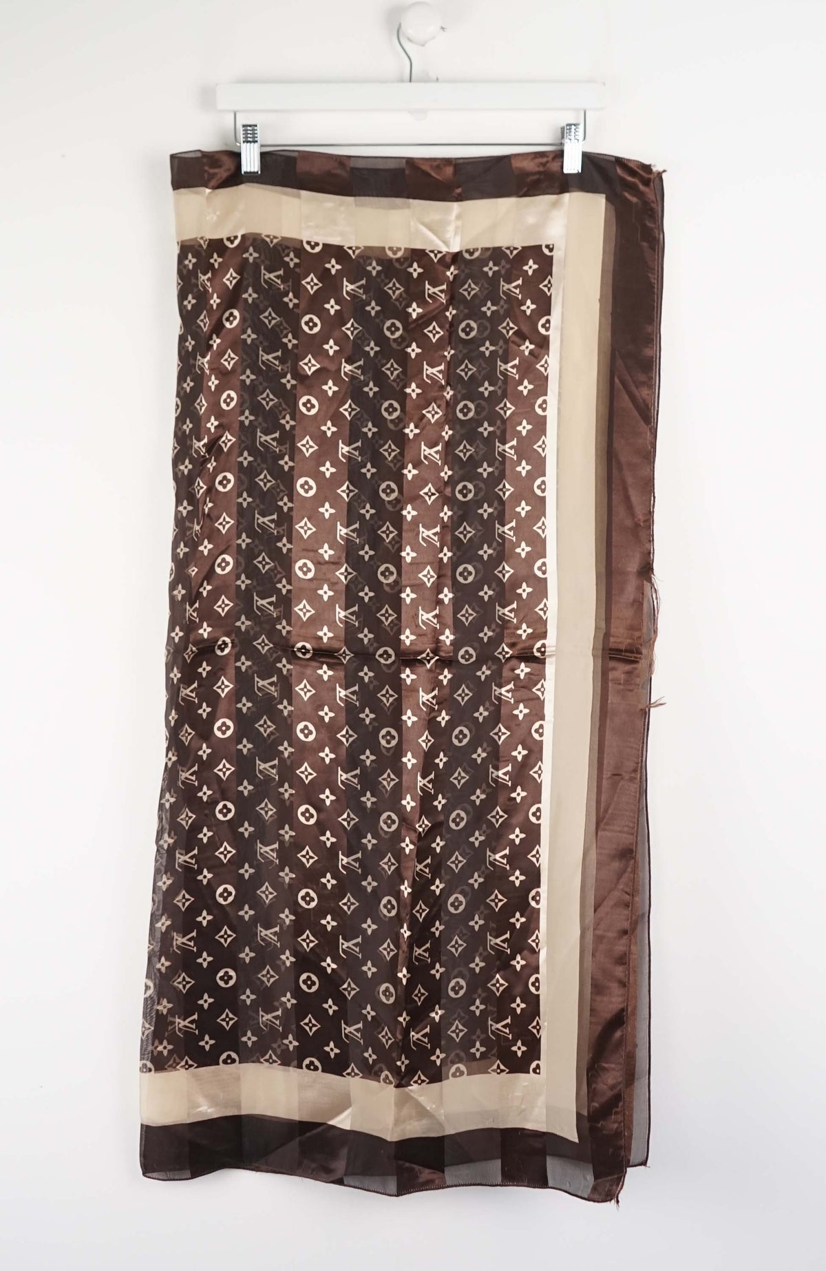 VINTAGE SCARF