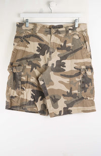 VINTAGE CAMO CARGO SHORTS W34