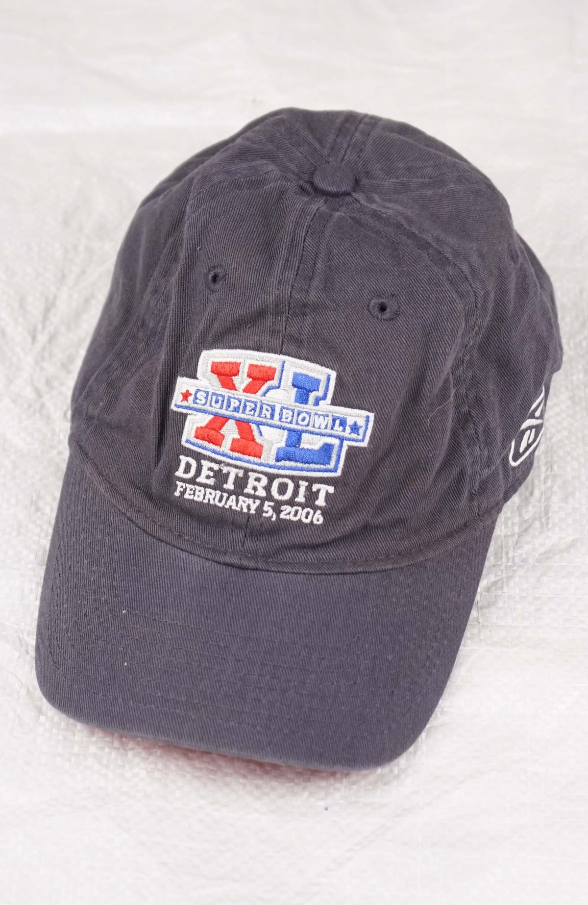 VINTAGE REEBOK SUPERBOWL DETROIT FEBRURY 5, 2006 HAT