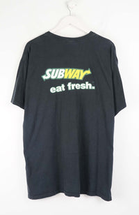 VINTAGE DOG HOUSE FM RADIO SUBWAY EAT FRESH T-SHIRT (XL)