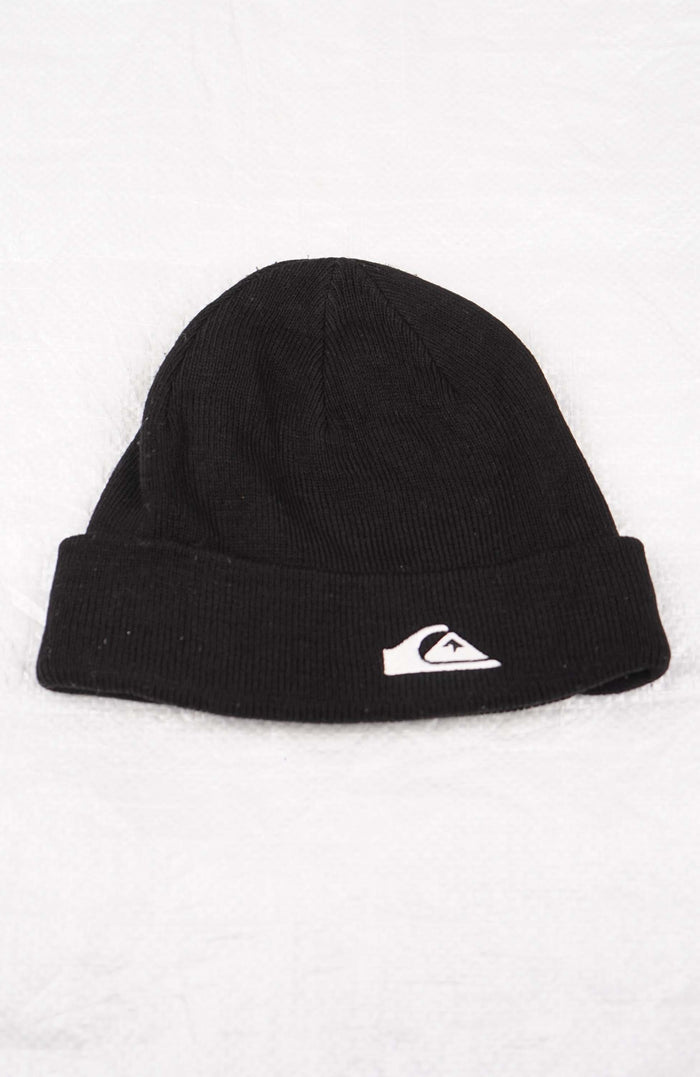 VINTAGE QUIKSILVER BEANIE
