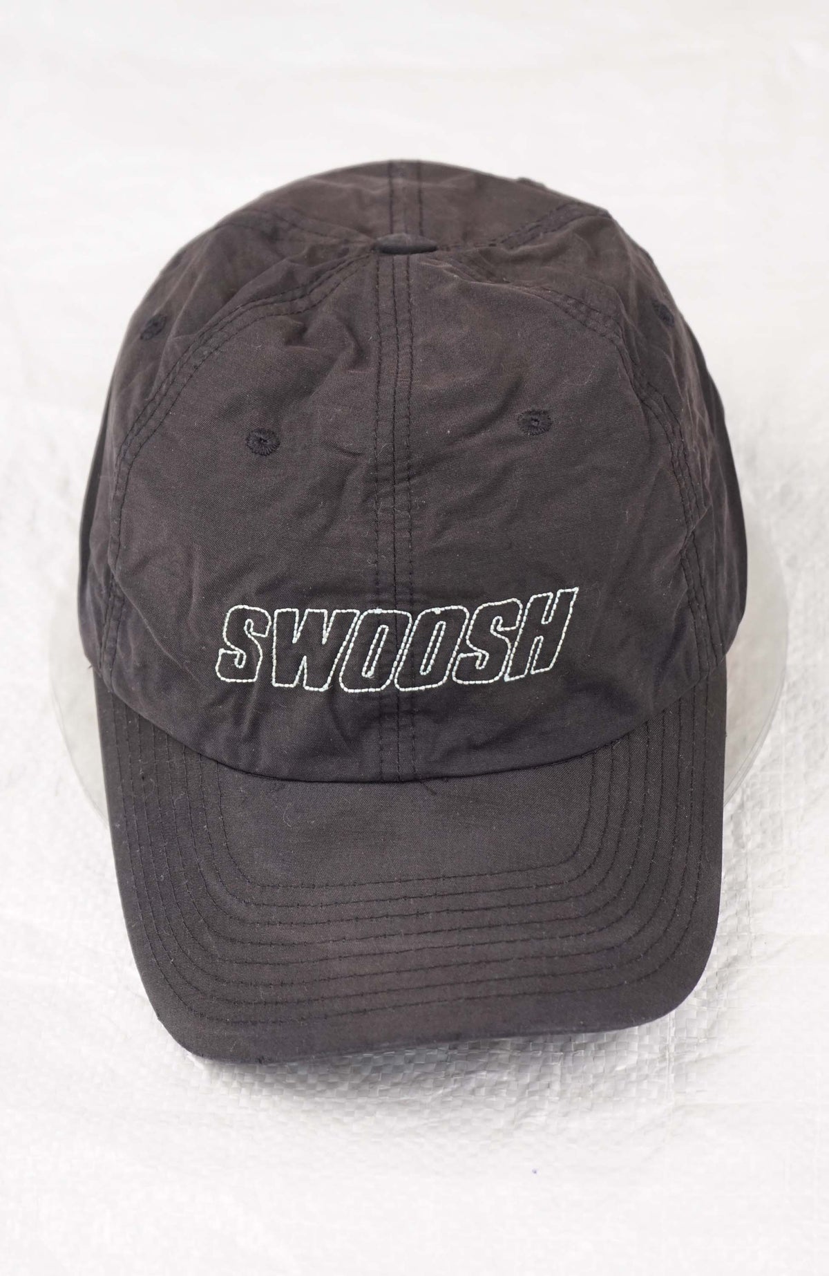VINTAGE NIKE SWOOSH HAT