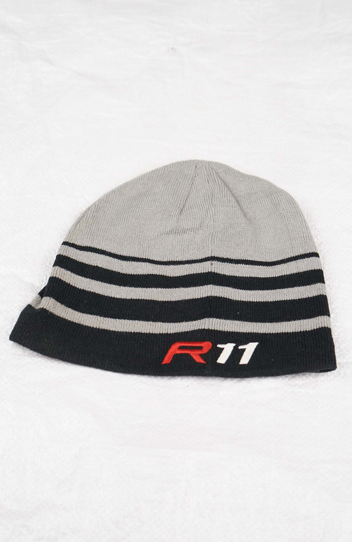 VINTAGE TAYLORMADE GOLF BEANIE