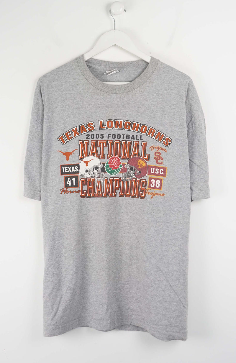 VINTAGE TEXAS LONGHORNS 2005 FOOTBALL T-SHIRT (XXL)
