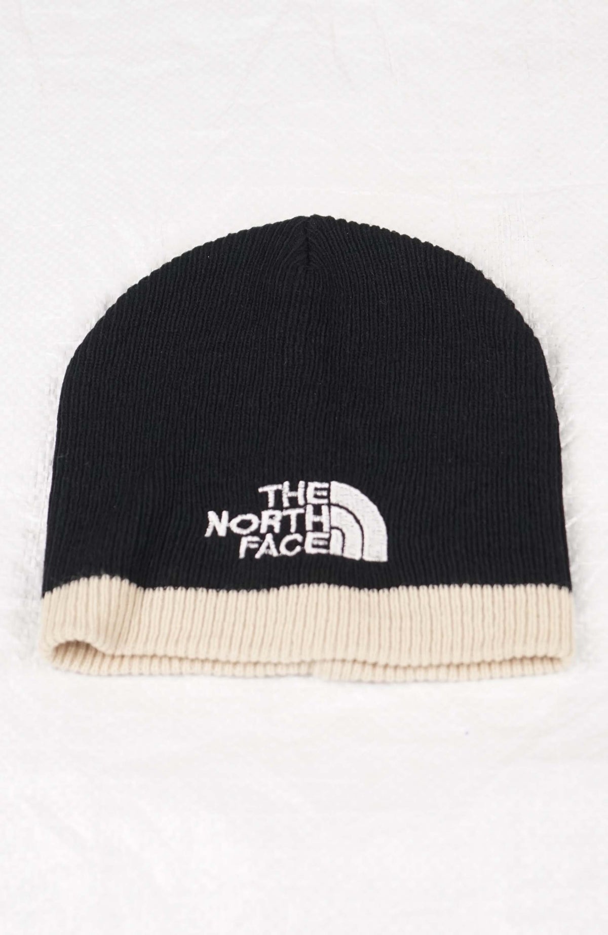 VINTAGE THE NORTH FACE BEANIE