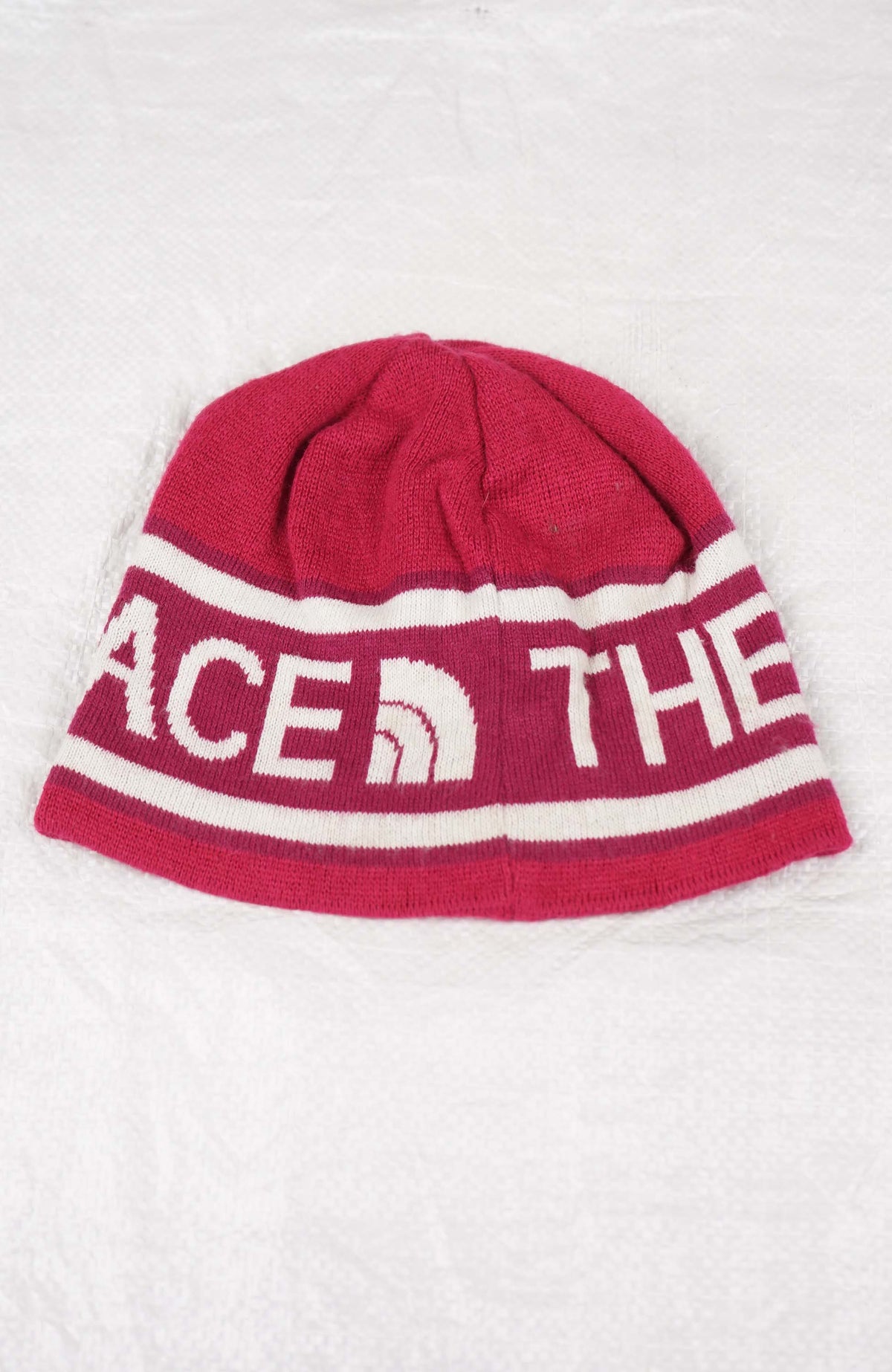 VINTAGE THE NORTH FACE BEANIE