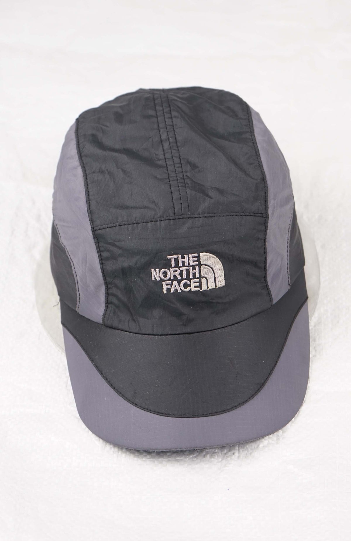 VINTAGE THE NORTH FACE HAT
