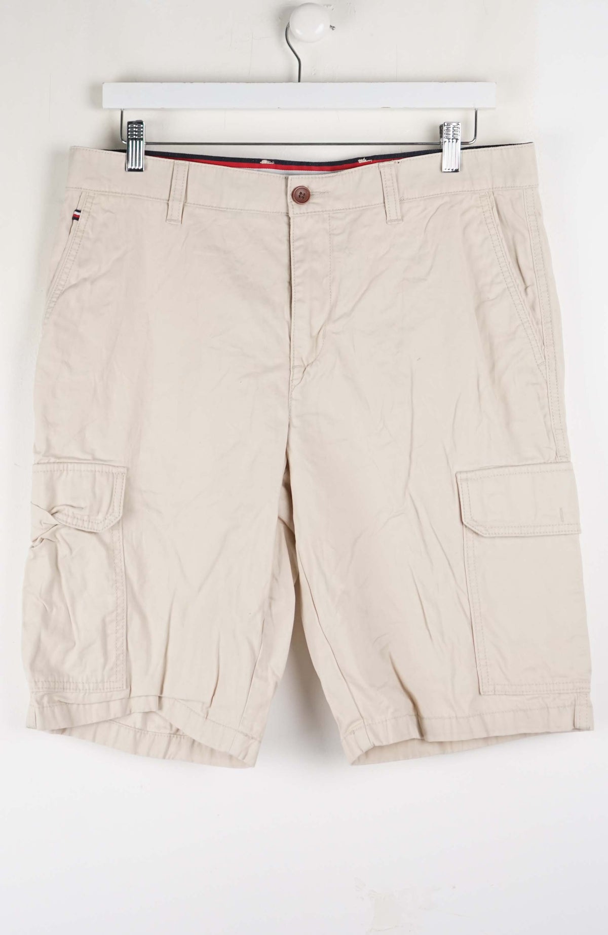 VINTAGE TOMMY HILFIGER CARGO SHORTS W36