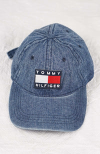 VINTAGE TOMMY HILFIGER HAT