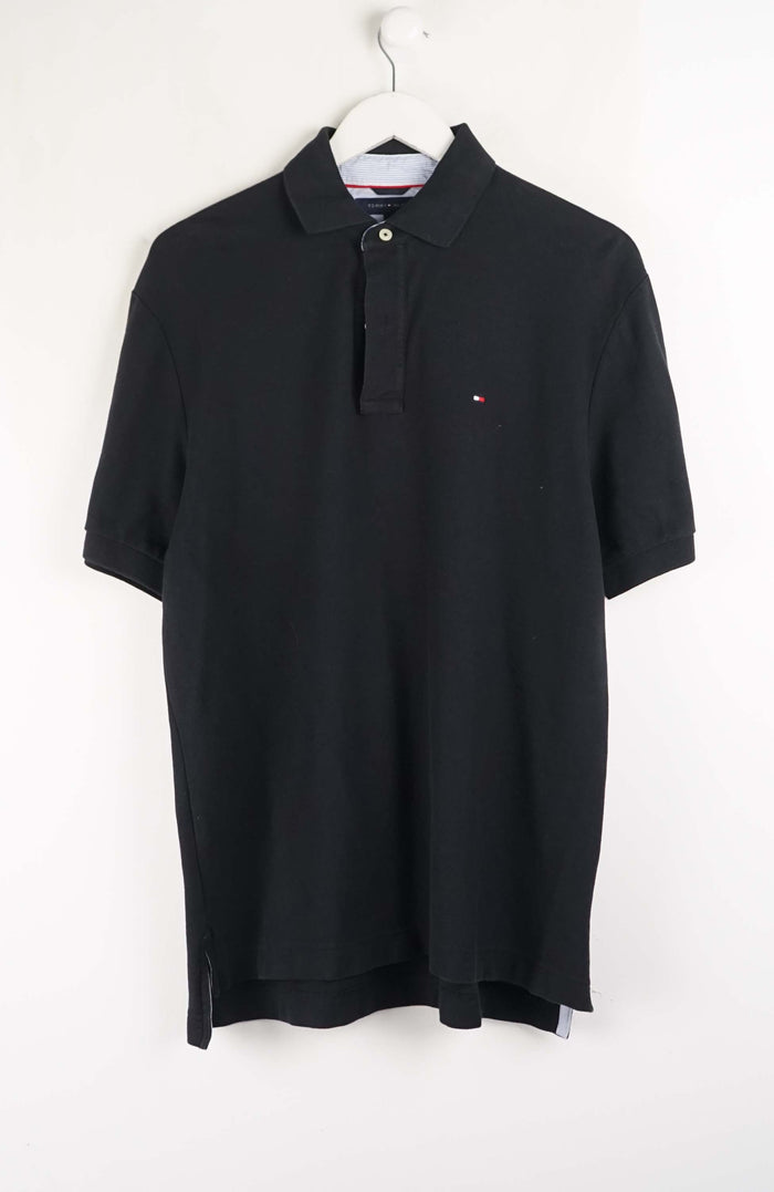VINTAGE TOMMY HILFIGER POLO SHIRT (M)