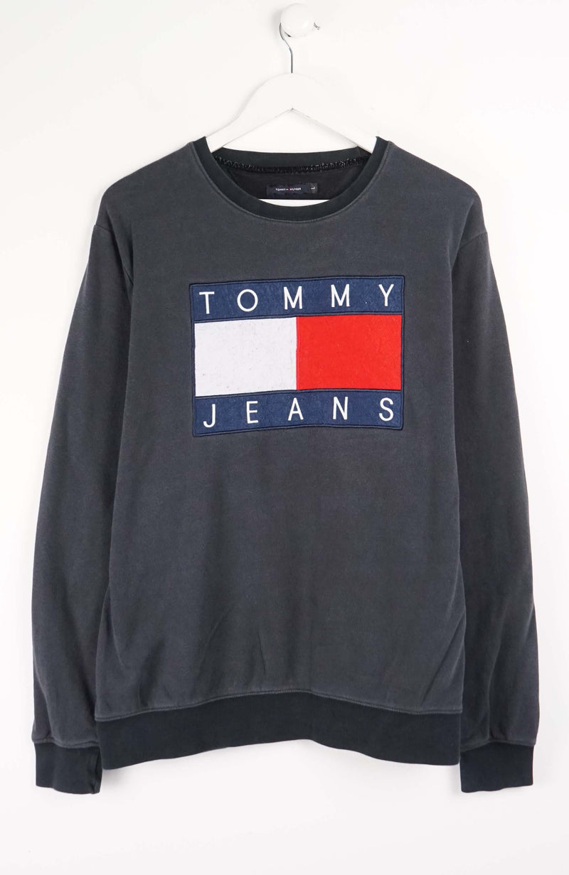 VINTAGE TOMMY HILFIGER SWEATER (L)
