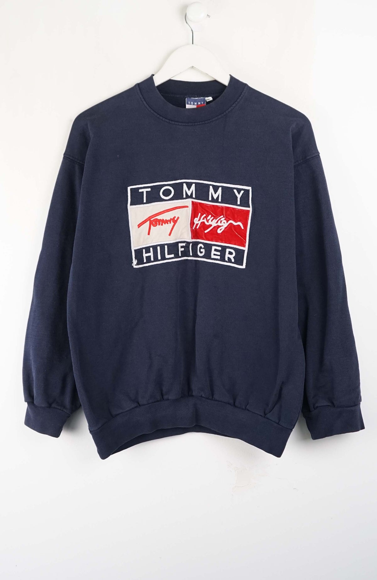 VINTAGE TOMMY HILFIGER SWEATER (S)