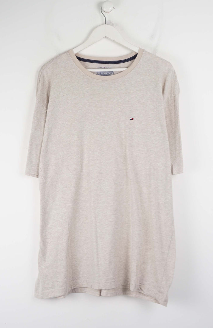 VINTAGE TOMMY HILFIGER T-SHIRT (XL)