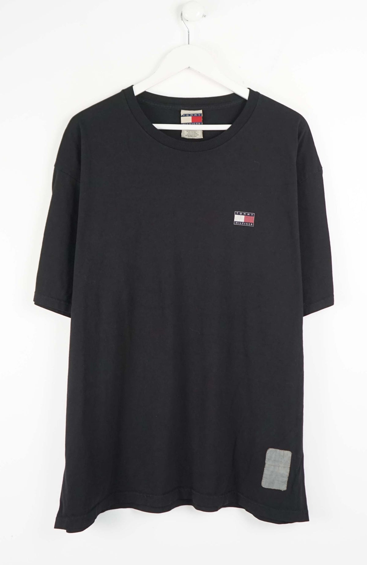 VINTAGE TOMMY HILFIGER T-SHIRT (XXL)
