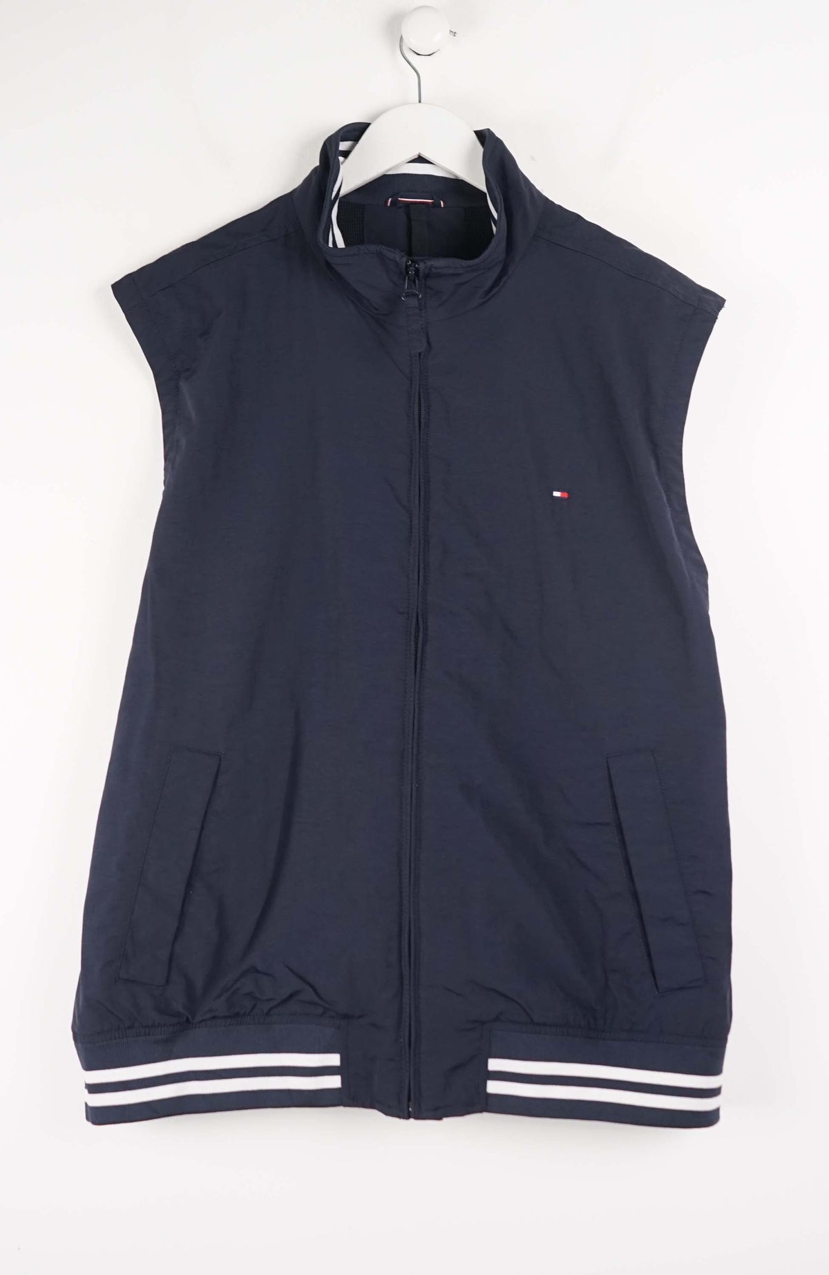VINTAGE TOMMY HILFIGER WINDBREAKER VEST (XL)